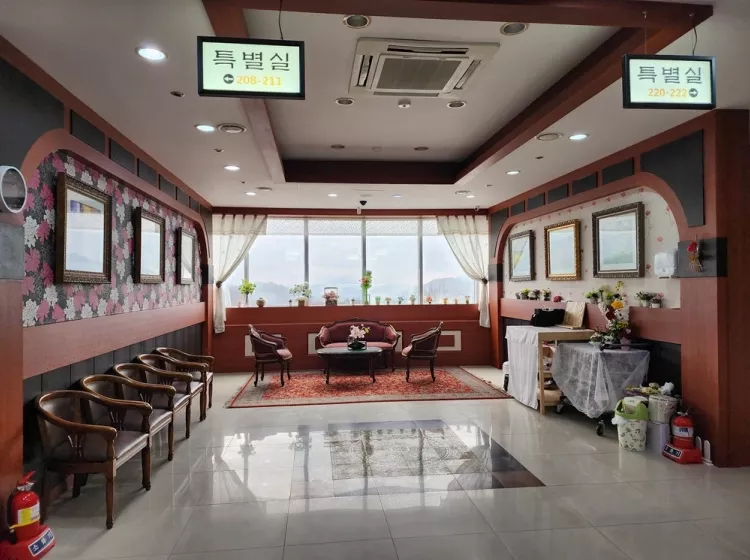 밀양 봉안당, 밀양추모공원묘원 납골당 가격, 위치 상담 - 납골당 분양, 수목장/추모공원 안내, 가격비교
