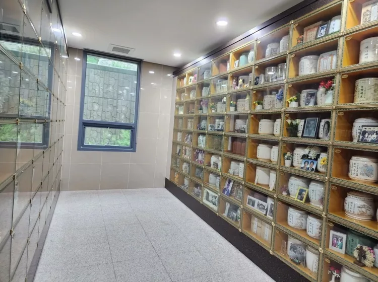 구미 봉안당, 숭조당 납골당 가격, 위치 상담 - 납골당 분양, 수목장/추모공원 안내, 가격비교