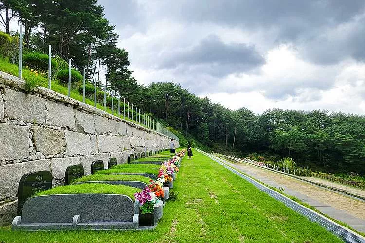 철원공원묘지- 가격비교, 납골당 분양, 수목장/추모공원 안내