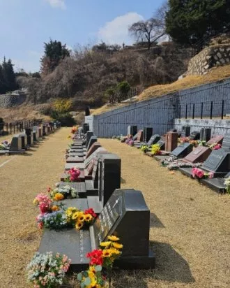 갑자기 떠난 엄마의 장지고민, 분당공원묘지 김의석팀장님 덕분에 마음이 놓였습니다 이용후기, 납골당 가격 비교, 납골당 분양 상담